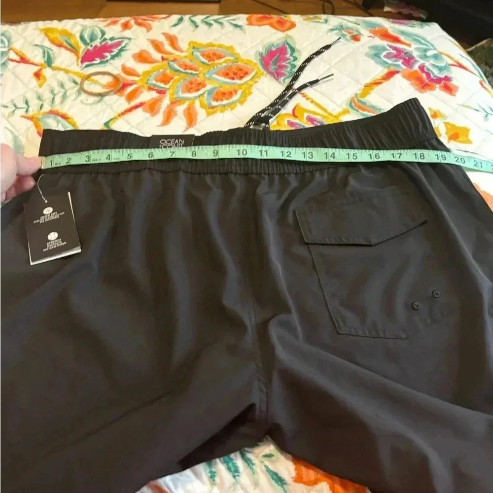 NWT Ocean coast black swim trunks XL belk